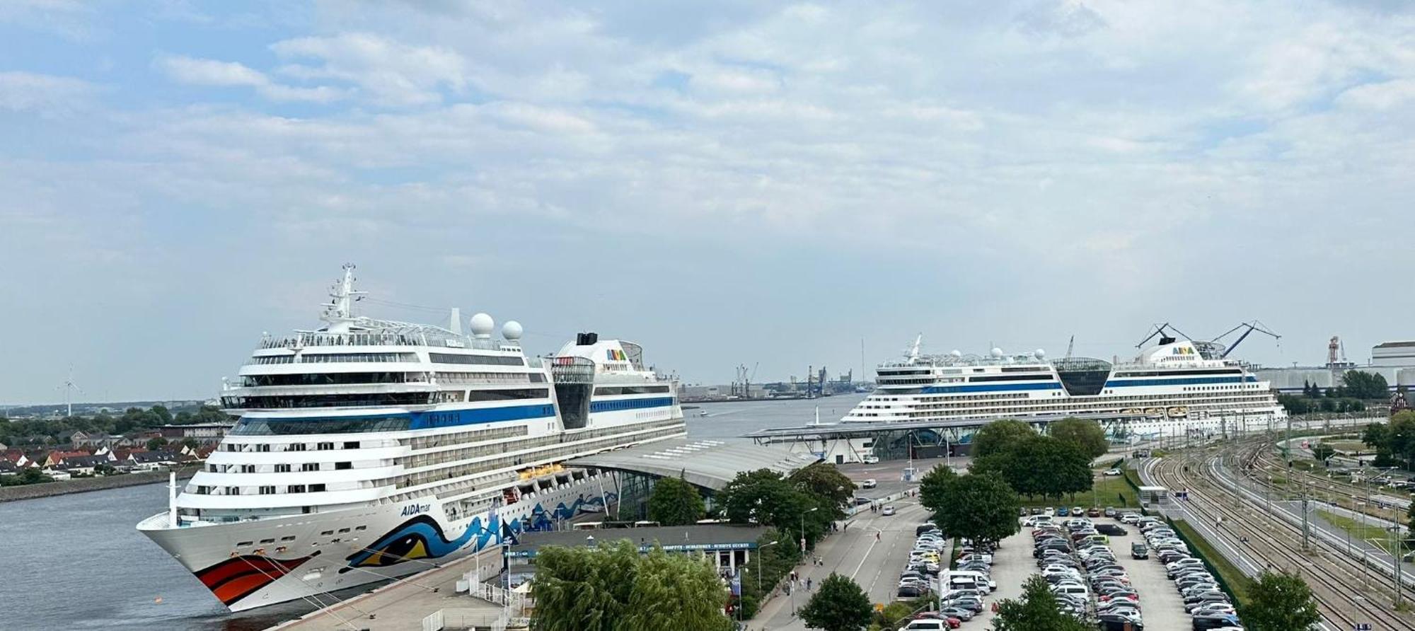 Ferienwohnung Am Strom Rostock Bagian luar foto